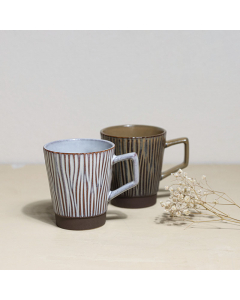 A set of porcelain cups, 2 pieces